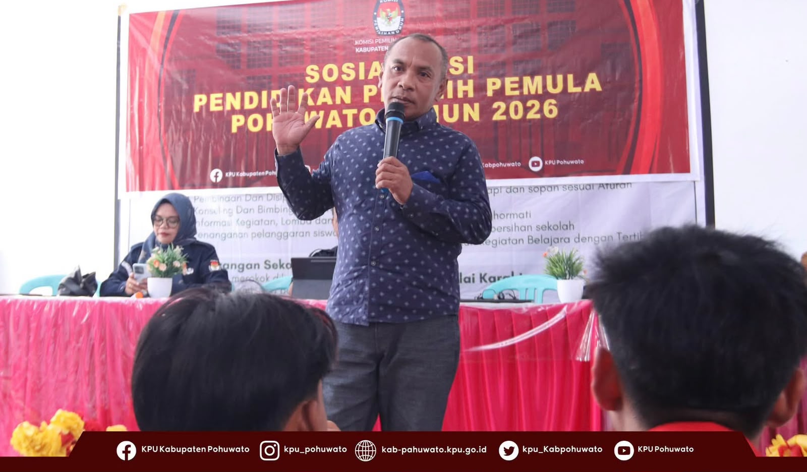 Sosialisasi di SMKN 1 Taluditi